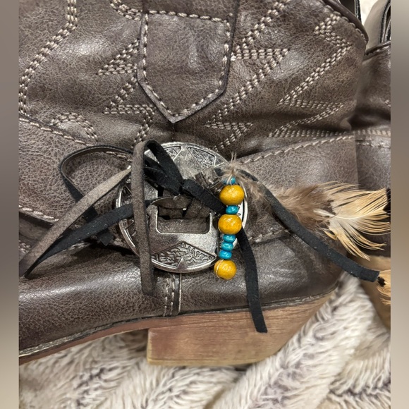 Big Buddha Western Ankle Bootie - Picture 2 of 6